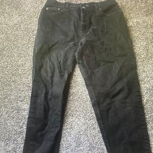 Vintage Levi’s 550 Jeans Women 12 Black Denim Wide Leg Relaxed Tapered USA